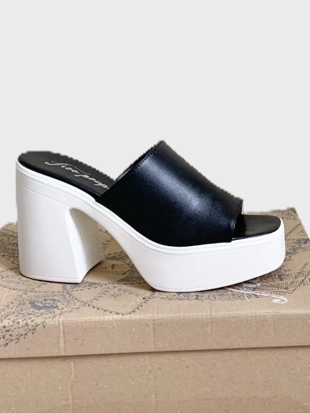 Free People Zoe Platform Slide Sandals, Black/White, Women’s 8.5, New In Box